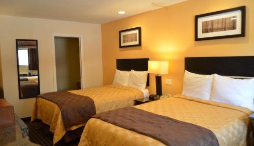 Double Room with Two Double Beds - Non-Smoking