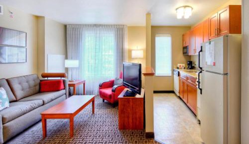 Two-Bedroom Suite