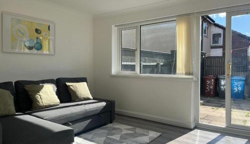 Double Room with Shared Bathroom