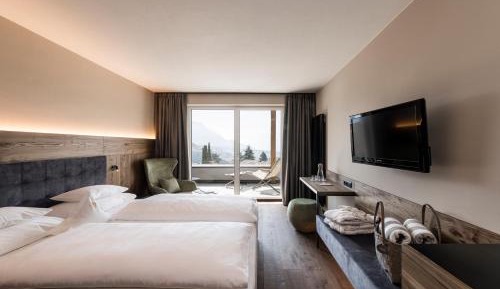 Classic Double Room with Balcony