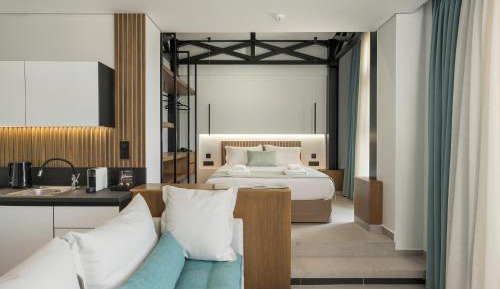 Junior Suite with Balcony