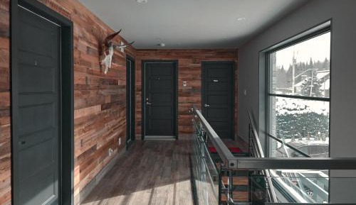 Queen Room with Balcony