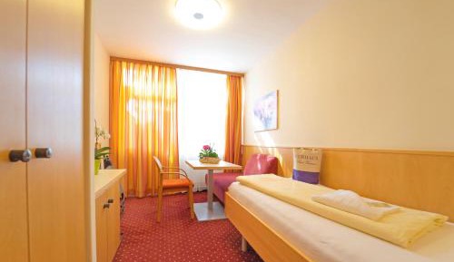 Single Room with Terrace