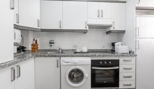 Two-Bedroom Apartment (5-6 Adults)
