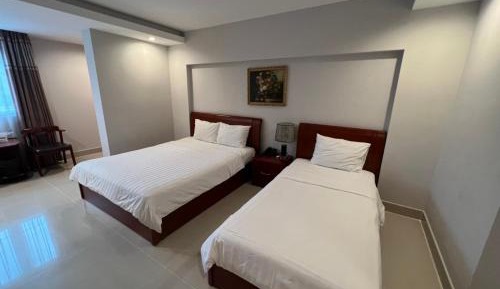 Large Twin Room