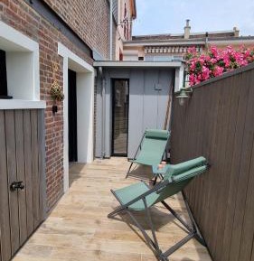Apartment with Terrace