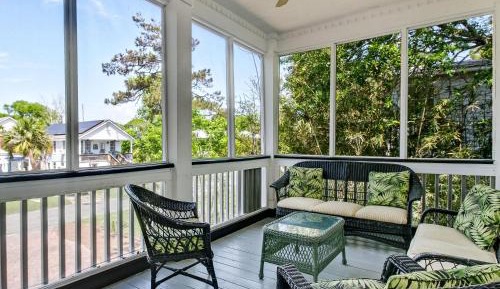 Two-Bedroom Holiday Home