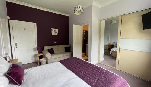 King Room with Private Bathroom