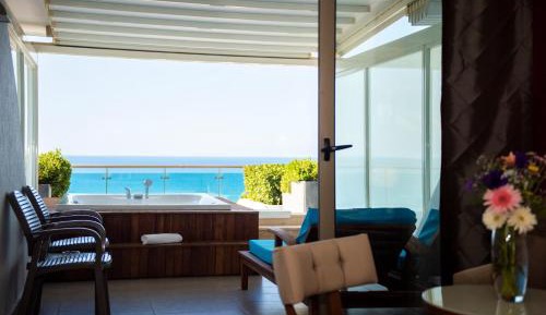 Deluxe Terrace Room With Jacuzzi