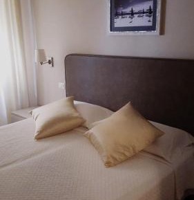 Comfort Triple Room with Shower