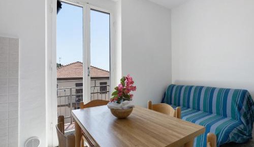 Superior One-Bedroom Apartment with Balcony