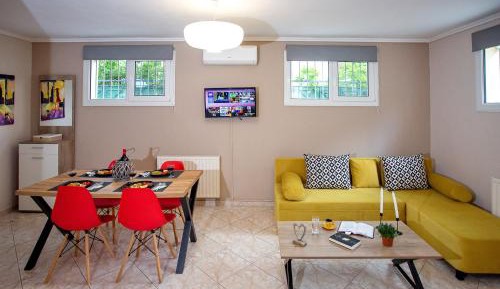 One-Bedroom Villa