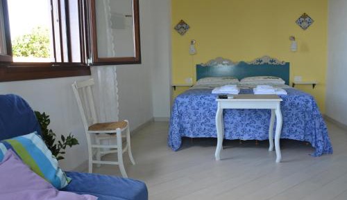 Deluxe Double Room with Balcony and Sea View