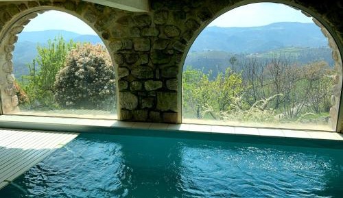 Double Room with Mountain View