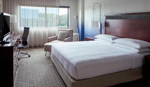 Guest Room, 1 King
