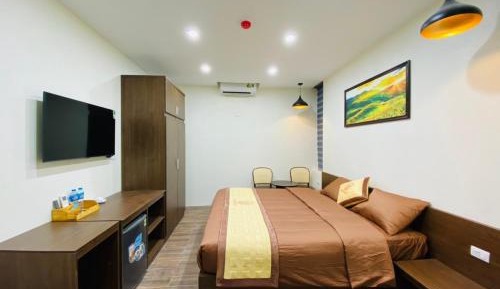 Standard King Room