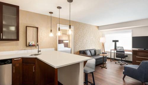 Two-Bedroom Suite