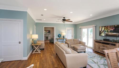 Four-Bedroom Holiday Home
