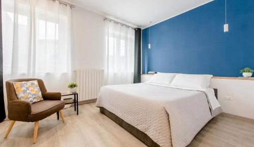 Deluxe Double Room with Shower