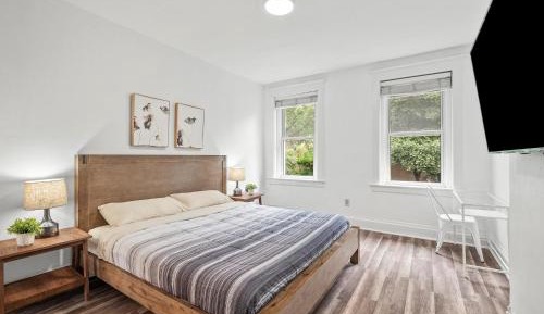 Double Room with Shared Bathroom