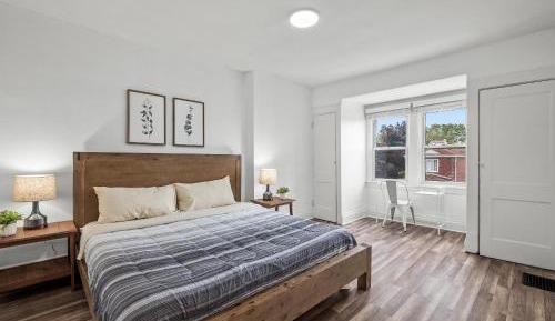 Double Room with Shared Bathroom