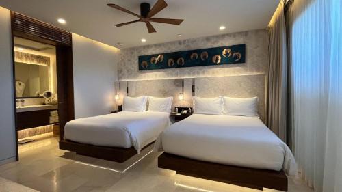 Three-Bedroom Suite with Balcony and Ocean View