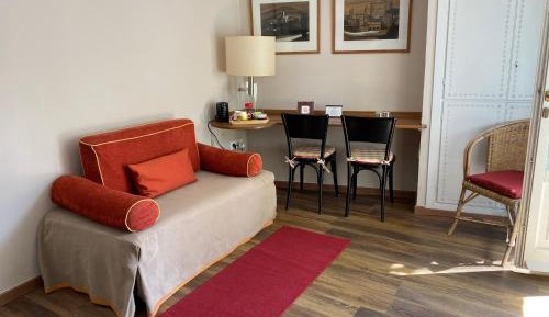 Double or Twin Room with Garden View