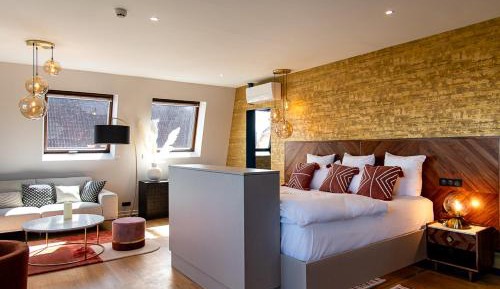 King Suite with Spa Bath