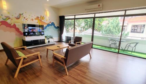 Apartment with Balcony