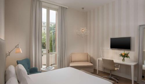 Superior Double or Twin Room XL with View