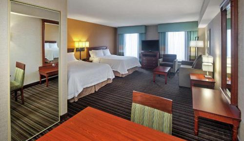 Queen Studio Suite with Two Queen Beds and Sofa Bed - Non-Smoking
