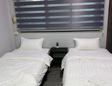 Deluxe Double or Twin Room with Balcony