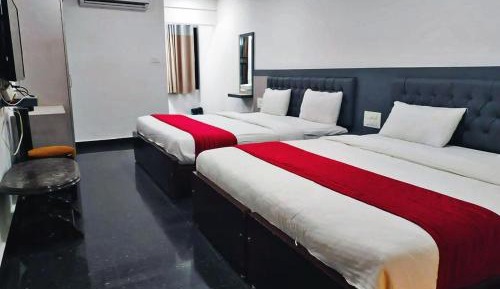 Deluxe Quadruple Room