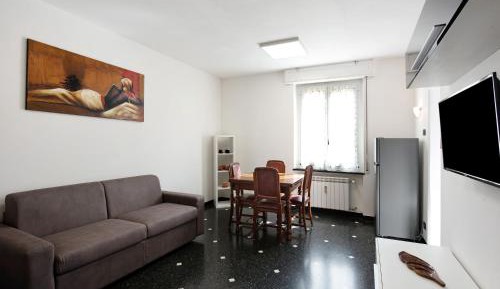 Superior One-Bedroom Apartment with Balcony