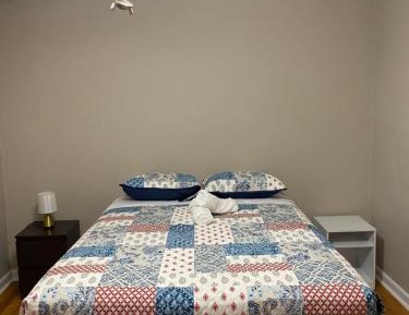 Queen Room