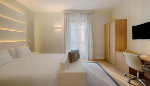 Premium Double or Twin Room with Terrace