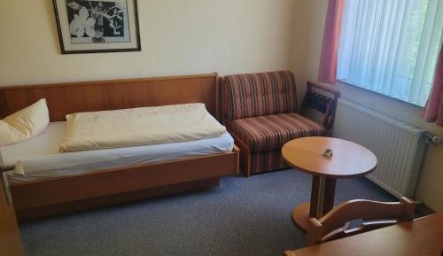 Single Room with Private Bathroom