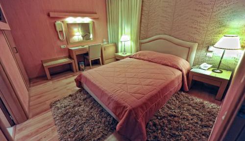 Double Room with Extra Bed (3 Adults)