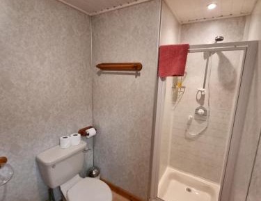 Standard Twin Room Private External Bathroom