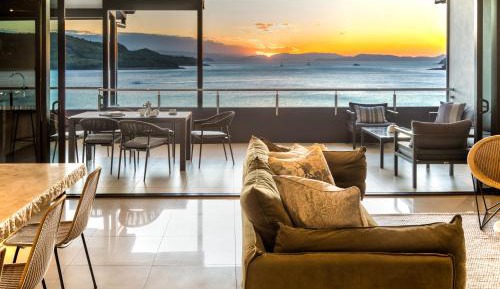 3 Bedroom Sea View Apartment - Apartment 7