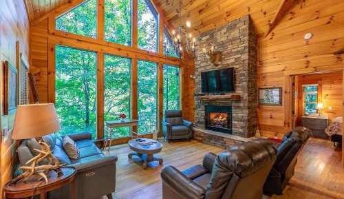 Four-Bedroom Holiday Home