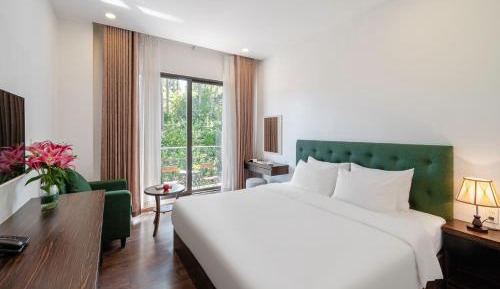 King Room with Balcony