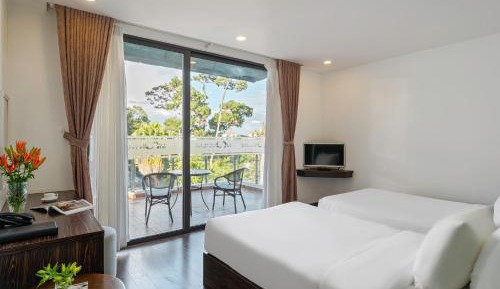Deluxe Twin Room