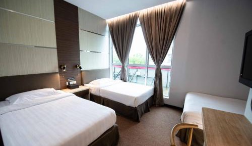 Triple Room