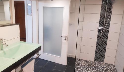 One-Bedroom Apartment - Non-Smoking