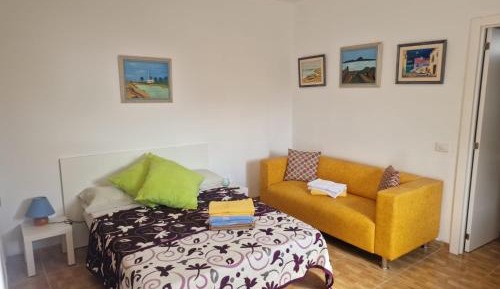 One-Bedroom House