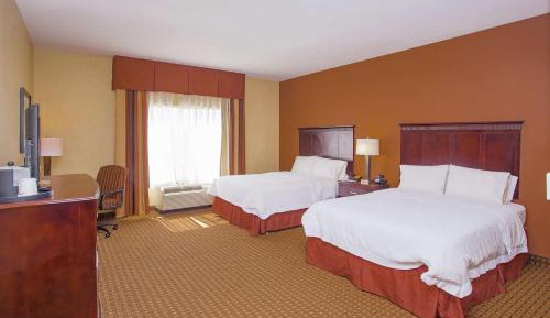 Queen Room with Two Queen Beds - Mobility Access/Non-Smoking