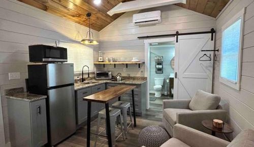 One-Bedroom House