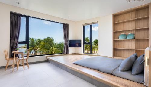 Family Room with Sea View