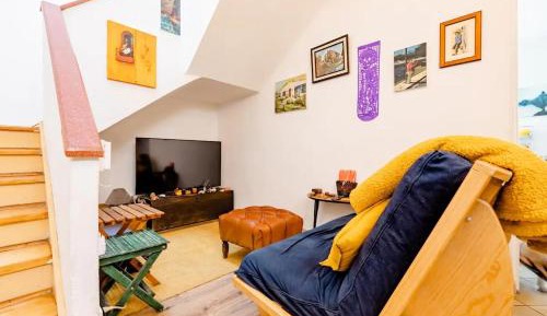 Double Room with Shared Bathroom